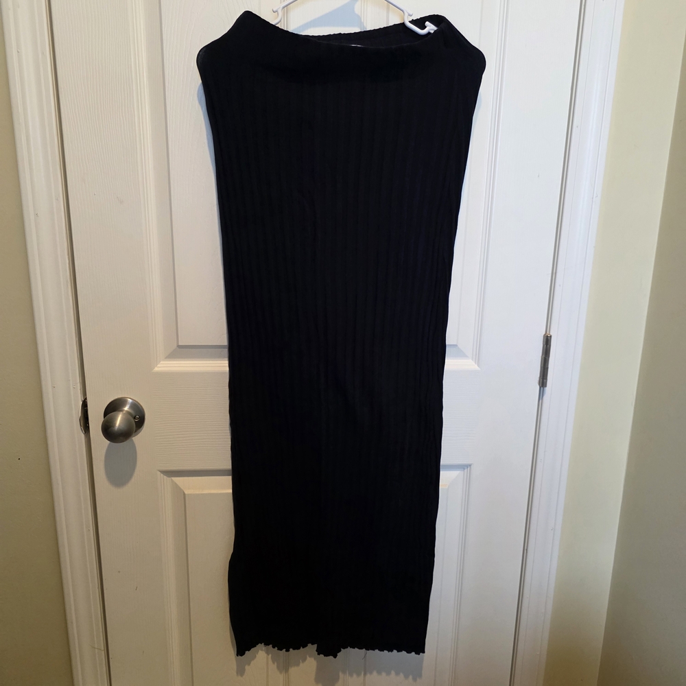Cotton Citizen Black Ribbed Maxi Skirt